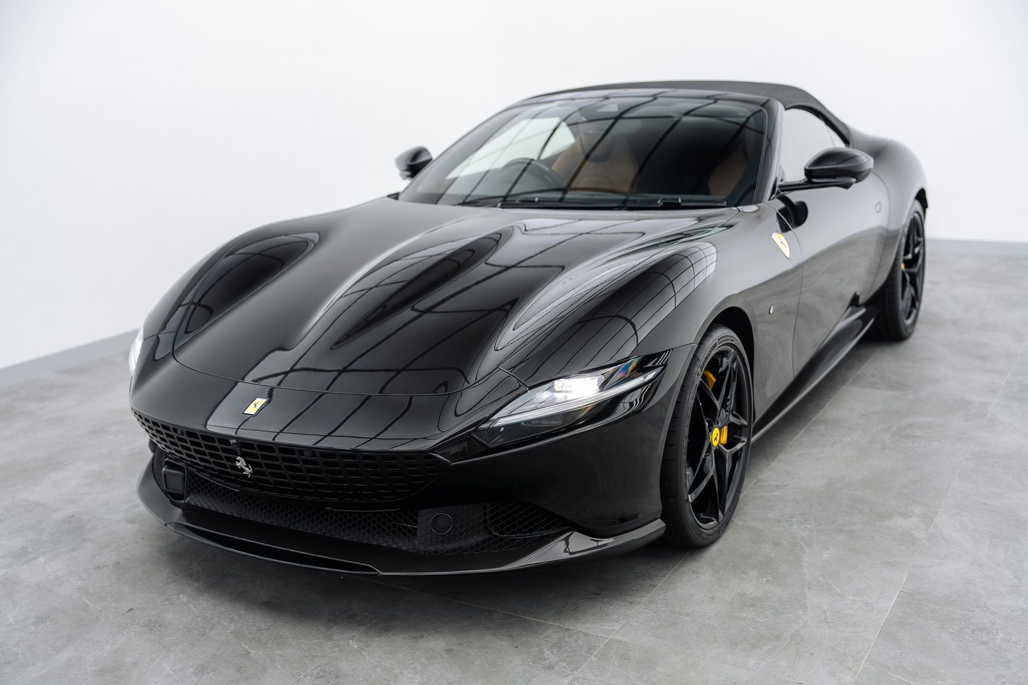 Black Ferrari Roma in the Liquid R studio
