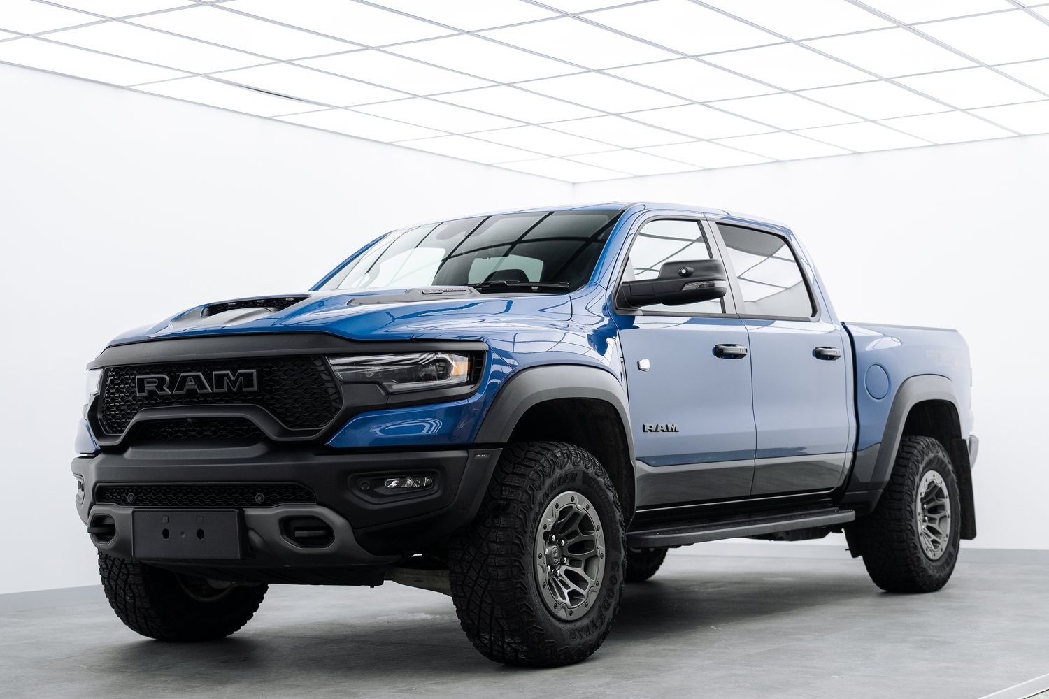 Blue RAM TRX in the Liquid R studio