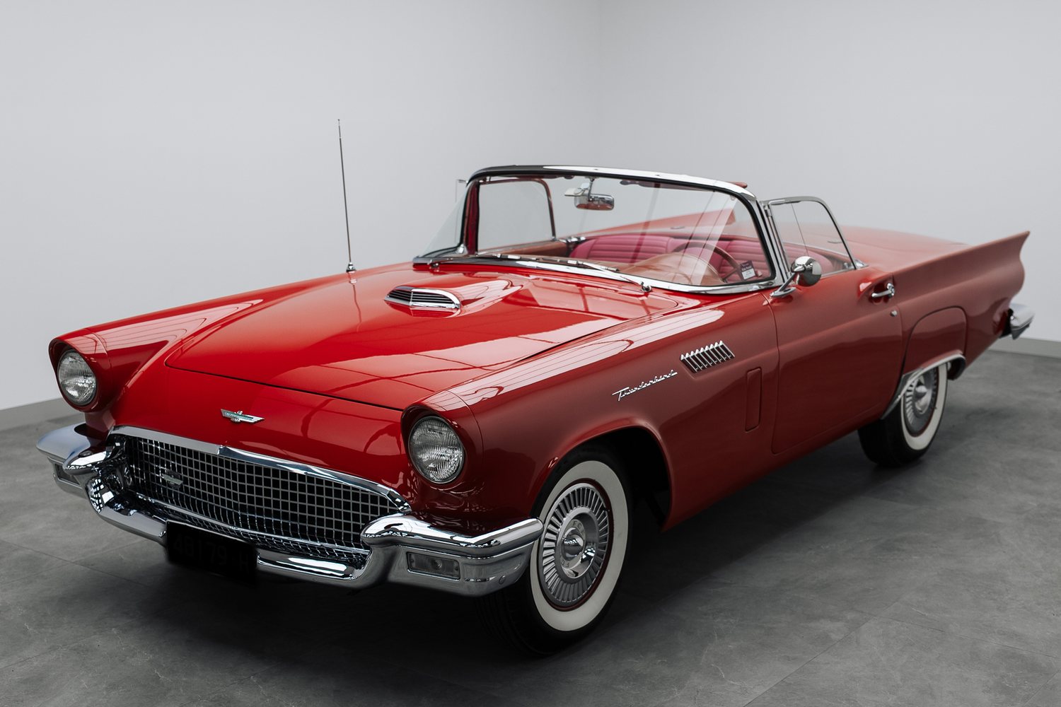Classic Ford Thunderbird in the Liquid R studio
