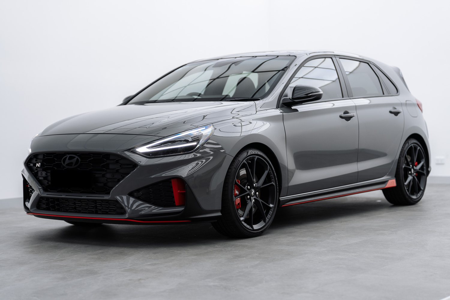 Grey Hyundai i30 N in the Liquid R studio
