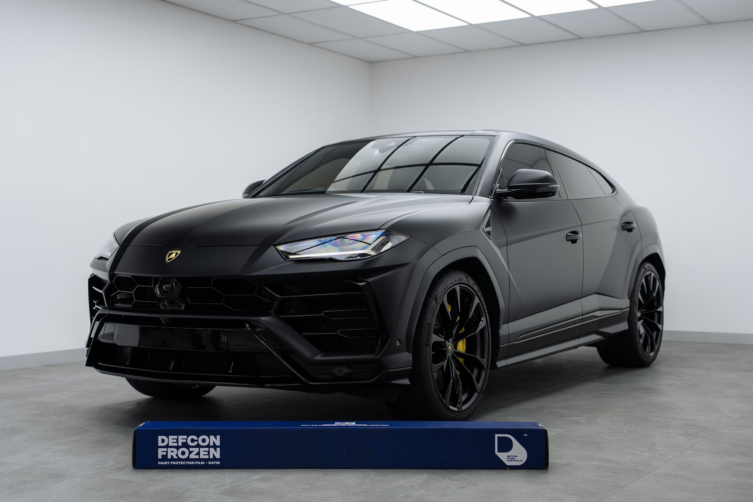 Lamborghini Urus in matte PPF in the Liquid R studio