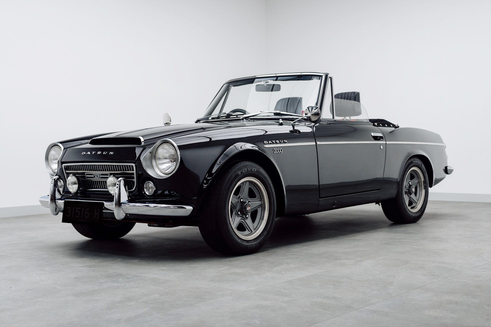 Classic Datsun roadster in the Liquid R studio