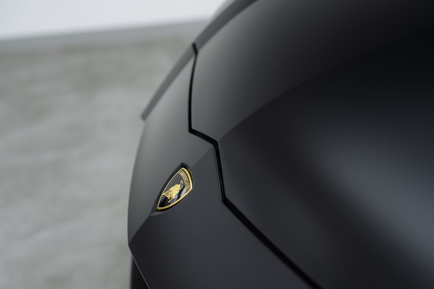 Paintwork detail on a Lamborghini Urus in matte PPF