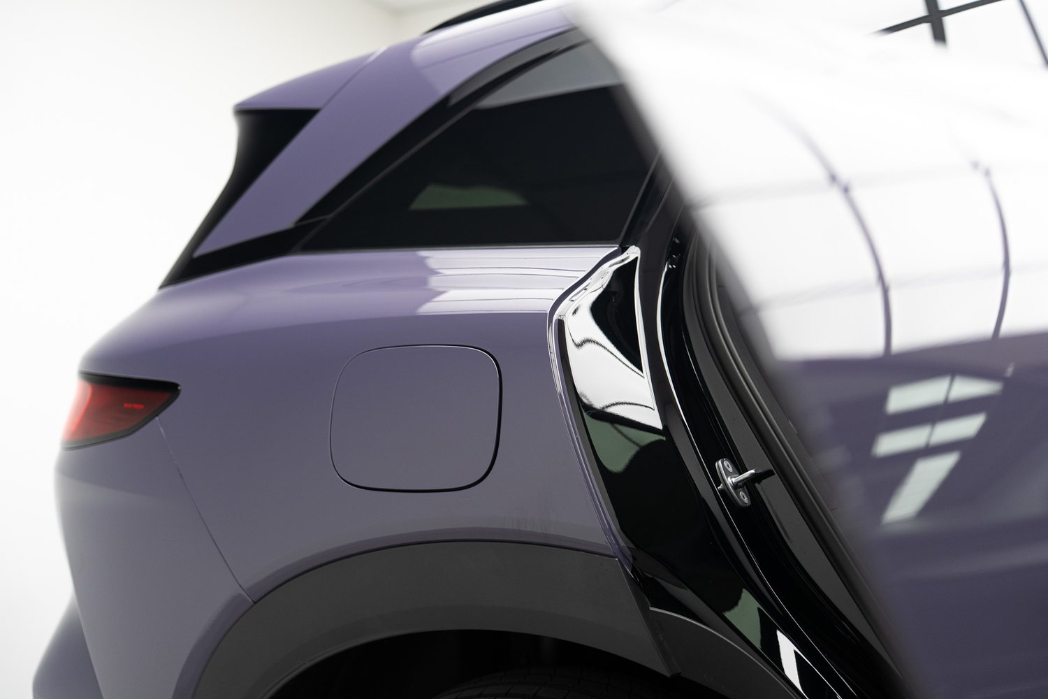 Purple colour PPF around a door opening