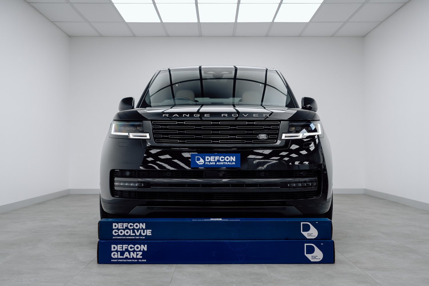 Range Rover in satin PPF in the Liquid R studio