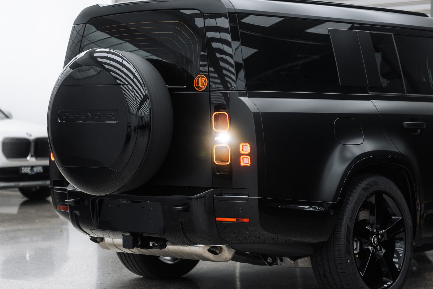Rear of a Land Rover Defender in matte PPF